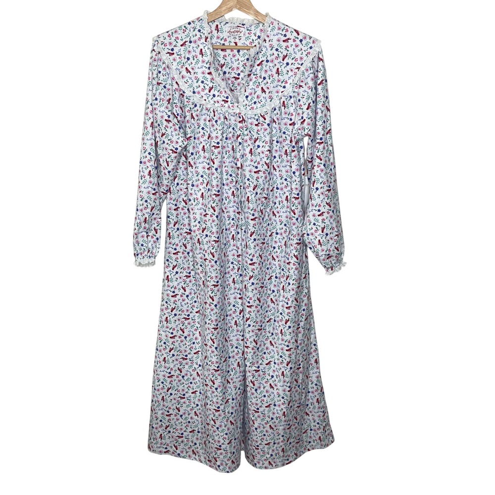 Lanz of Salzburg Women Small White Cardinal Floral Flannel Nightgown Lace Trim